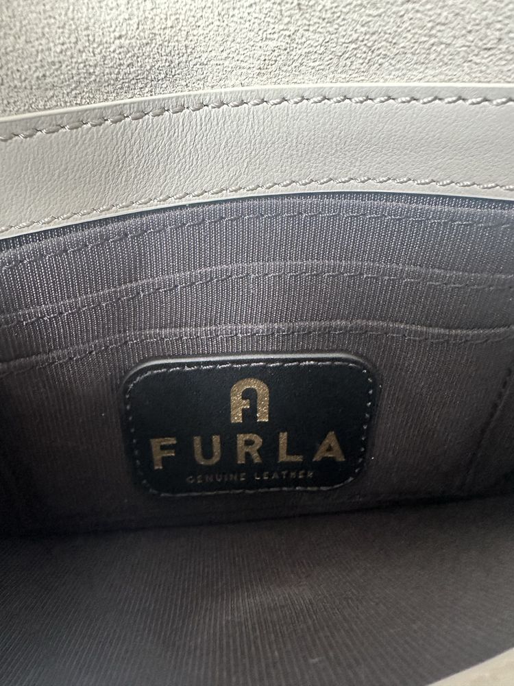 Geanta noua Furla