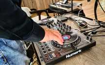 Numark NS 4 FX in stare perfecta abia folosita