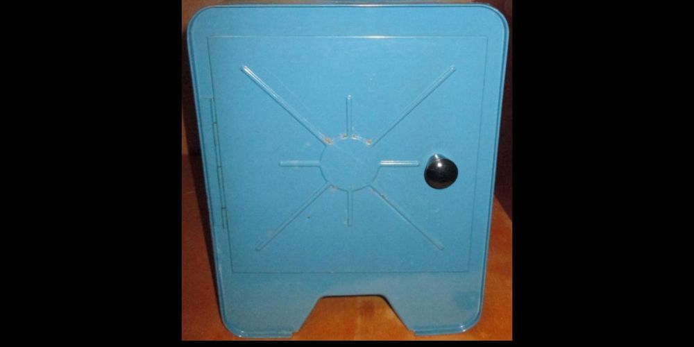 Новый духовой шкаф в упаковке