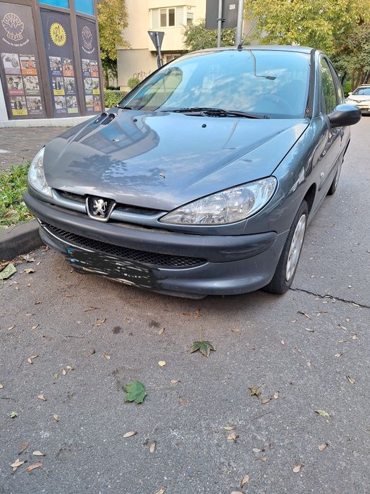 Vând Peugeot 206