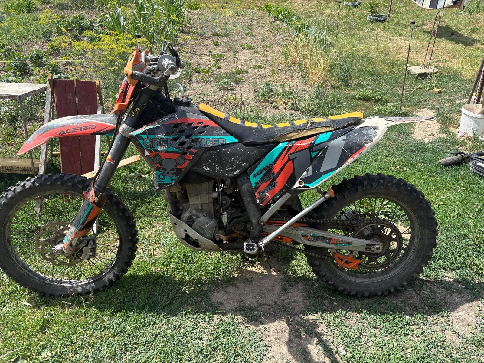 Vând Schimb KTM EXC 450 enduro cross