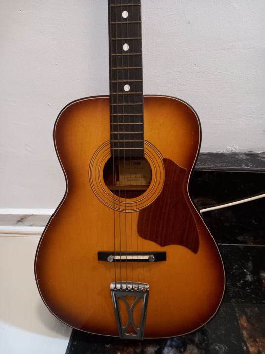 Chitara Harmony est 1892