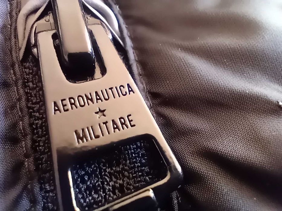 Aeronautica Militare пухено яке размер S пухенка 80% пух оригинал