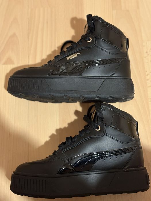 Продавам черни зимни обувки Пума,36 номер