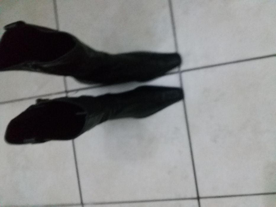 Vand/schimb cizme dama piele naturala