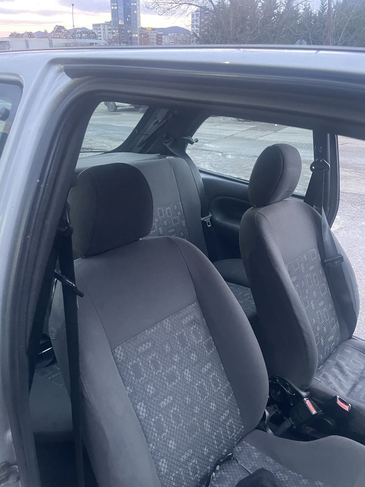 Ford fiesta 1.2 16 v mnogo e pergva