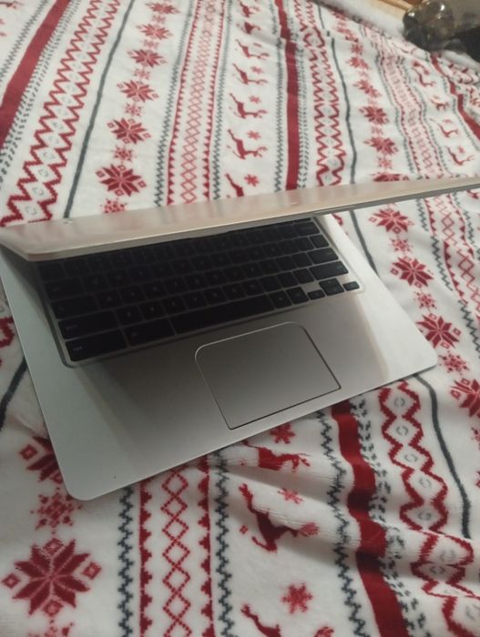 Laptop Lenovo și Toshiba google Chrome