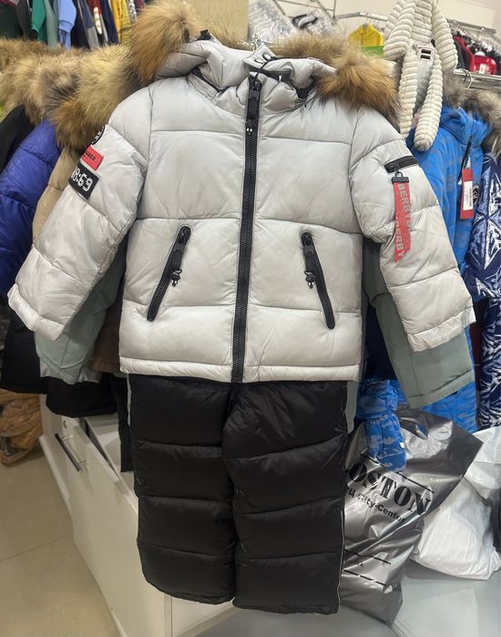 Зимняя куртка с комбинезоном