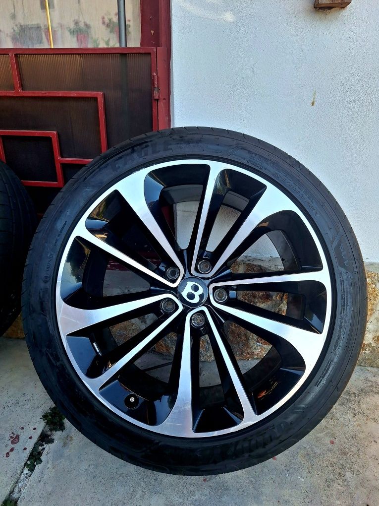 Roti (Jante+Anvelope) Bentley Bentayga 275 40 R21