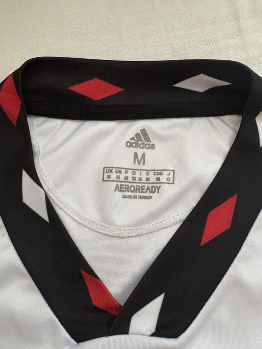 Manchester United - Away Shirt 22/23