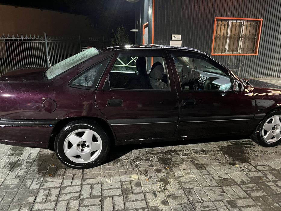 Опель вектора 2.0