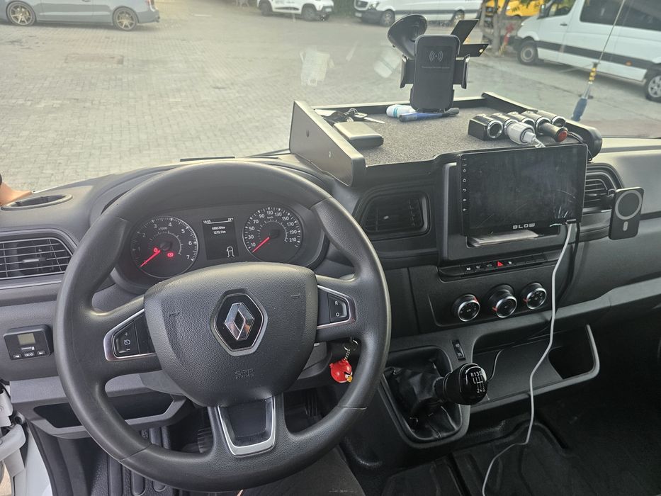 Renault master 2021 euro 6 8+1 locuri