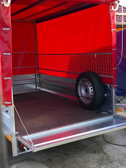 De la 3500 lei! Livrare Remorci auto 750 kg tractabile cu categoria B