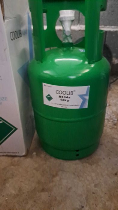 Хладилен агент R134a, R410a- 380лв многократна бутилка 12кг.