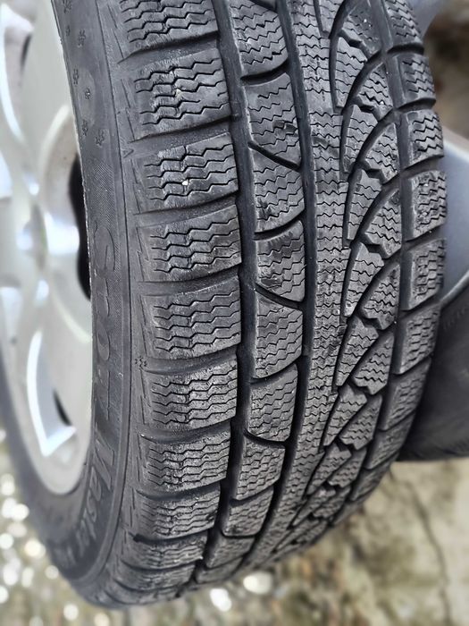 Продавам лети джанти с зимни гуми 16x5x100