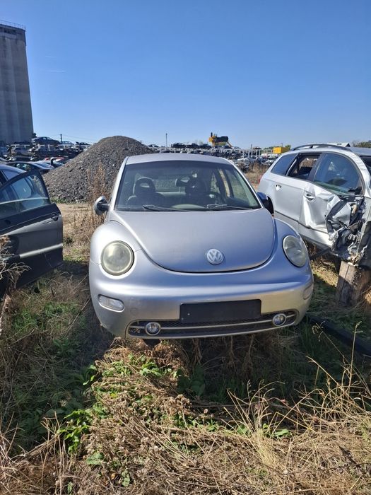Dezmembrez VW Beetle /fete usi beetle/Torpedou beetle/bara fata beetle