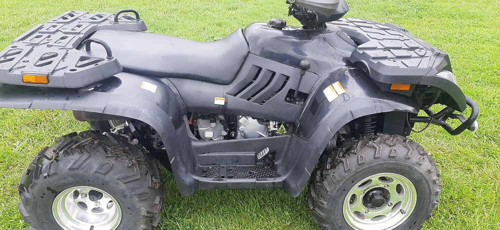 Vând atv linhai 300cc, 4x4. 500 km