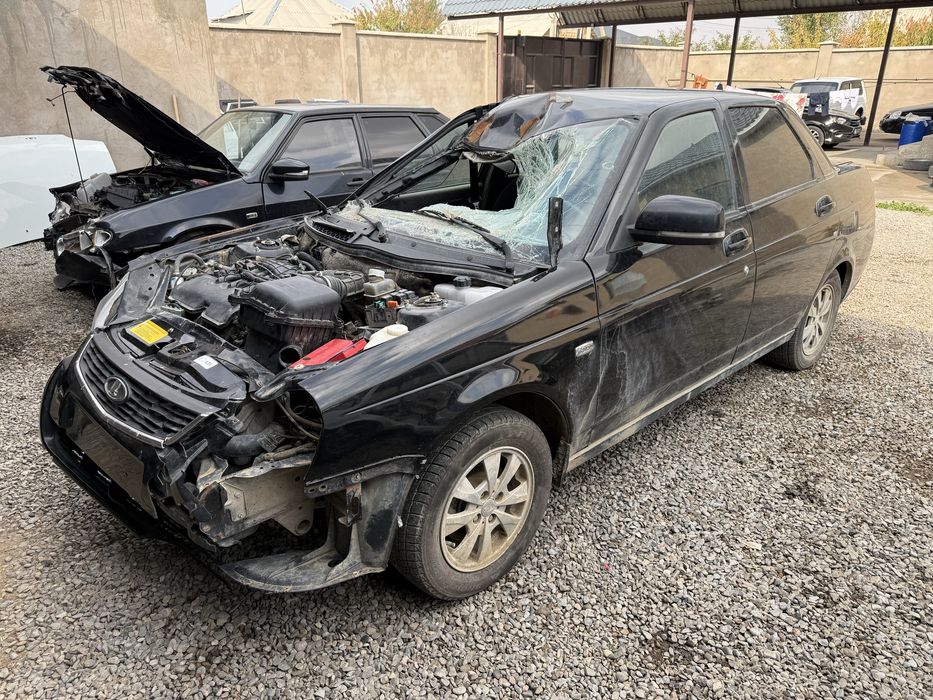 Разбор Приора Седан год 2014 люкс Kz учёт