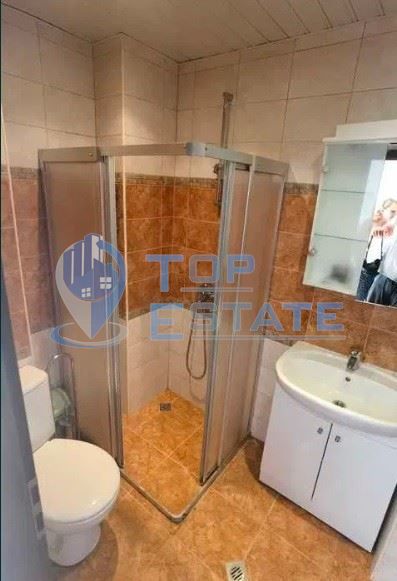 Продава се Тристаен апартамент в Велико Търново, Център - 94 кв.м за 1639 €/кв.м - Снимка #4