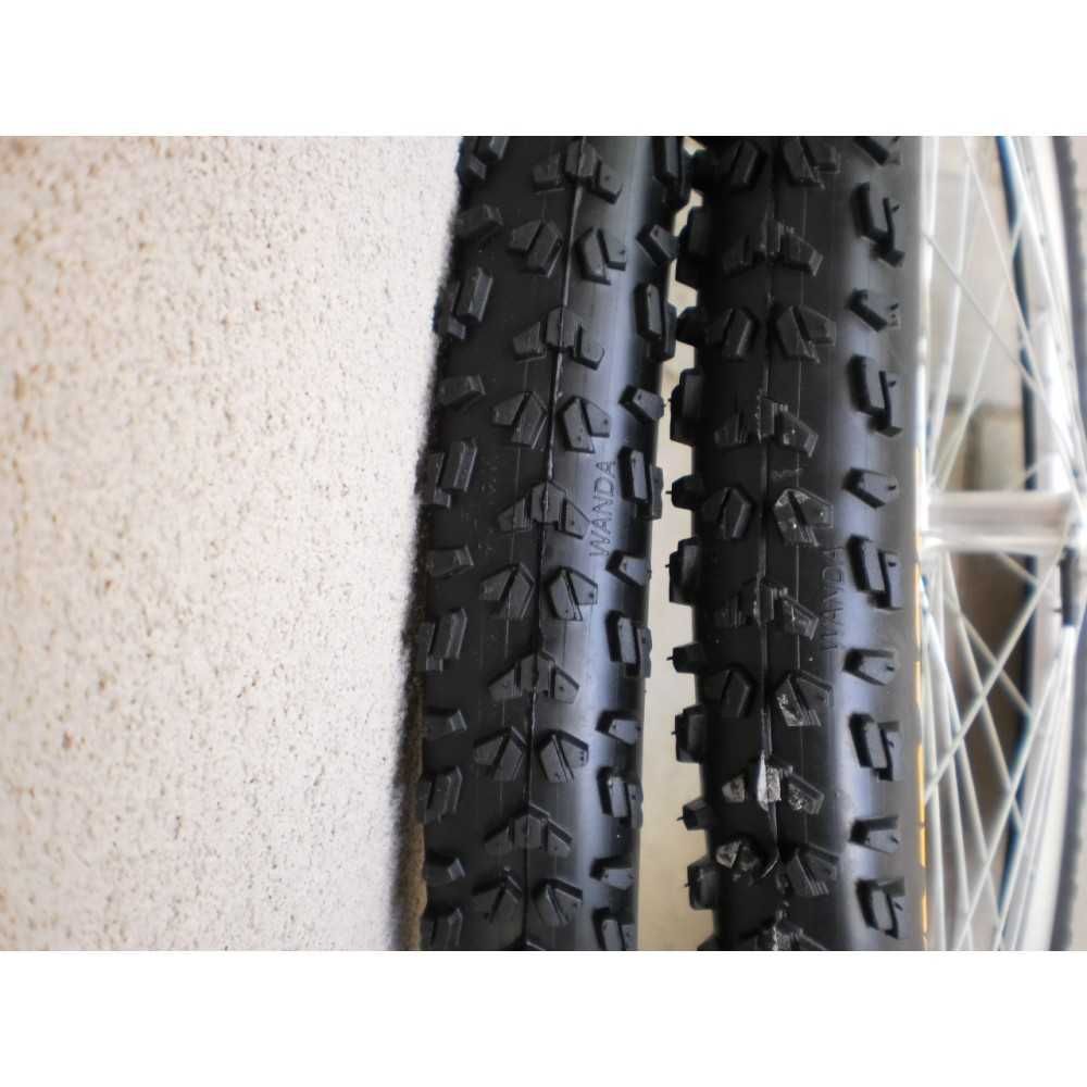 Външна гума за велосипед COMPASS (26 х 1.95) Защита от спукване - 4мм