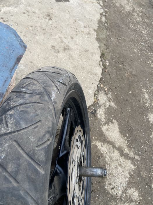 Vînd roți super moto