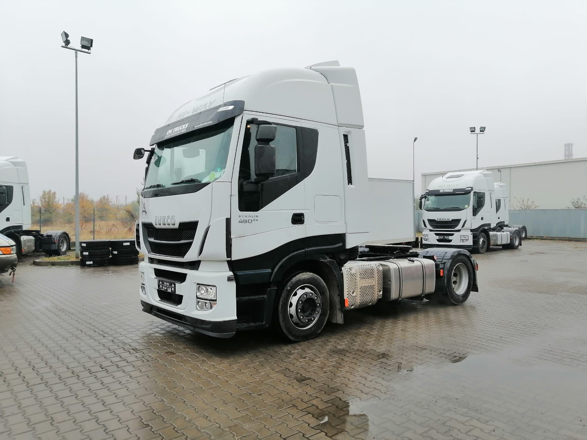 Iveco Stralis cap tractor