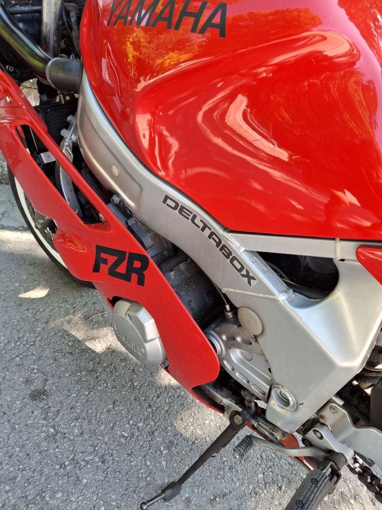 Yamaha fzr 600 а2