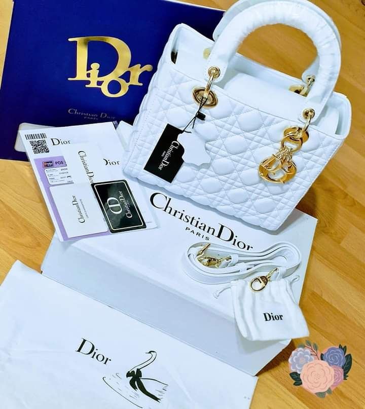 Geanta Dior piele naturala 100%,cutie,saculet,factura, card,eticheta