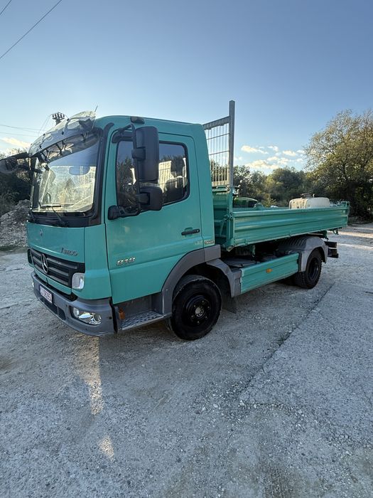 Mercedes benz atego 818 an 2008