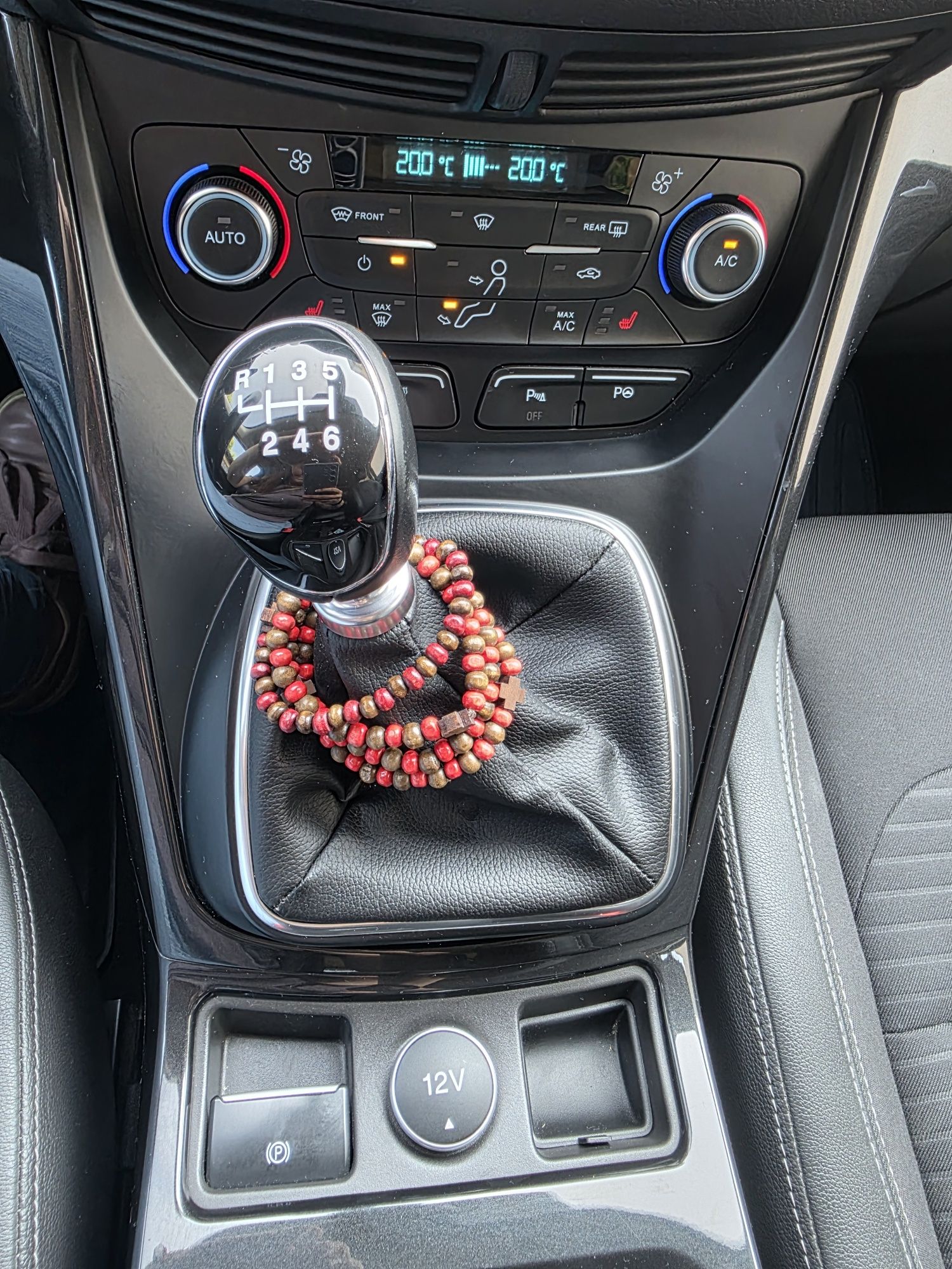Vand Ford Kuga Titanium