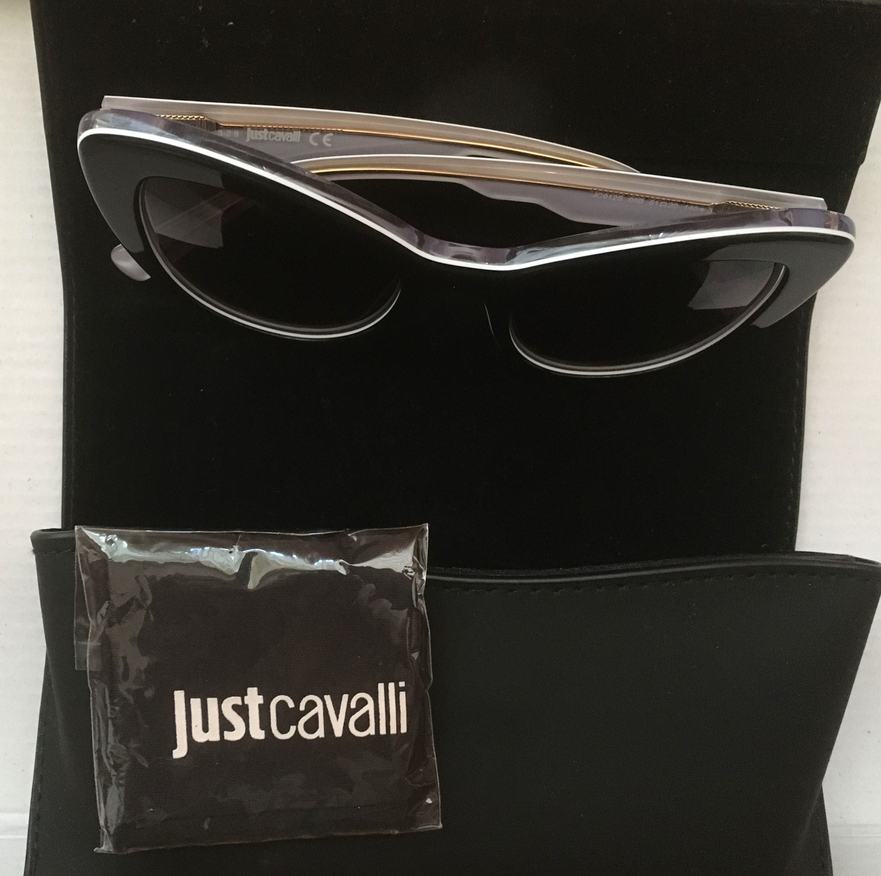 Чисто нови оригинални слънчеви очила JUST CAVALLI JC912S/05B