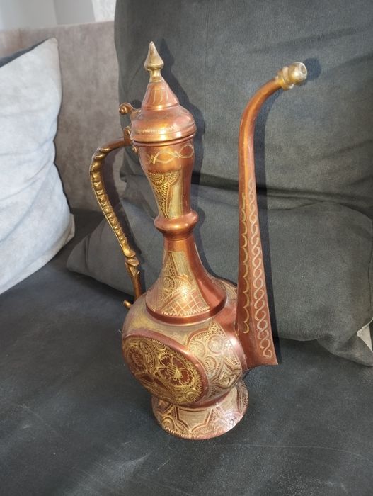 Различни бронзови предмети