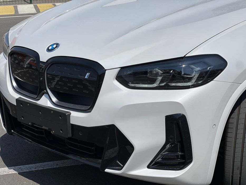 Bmw ix3 в наличии с гарантией