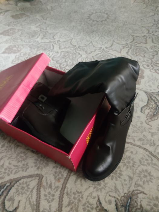 Қўнжи узун этик, жигар ранг