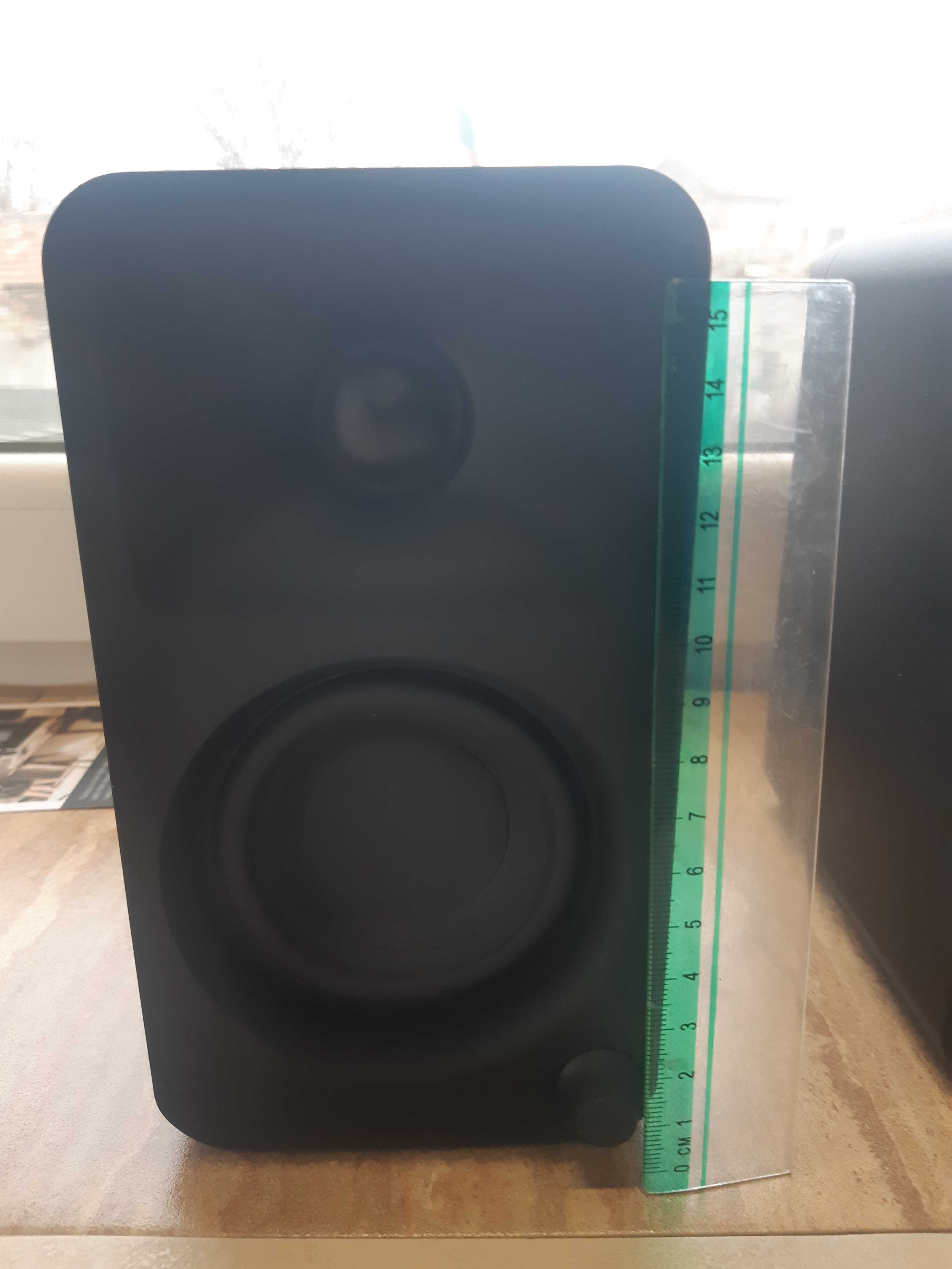Kanto ORA bookshelf speakers