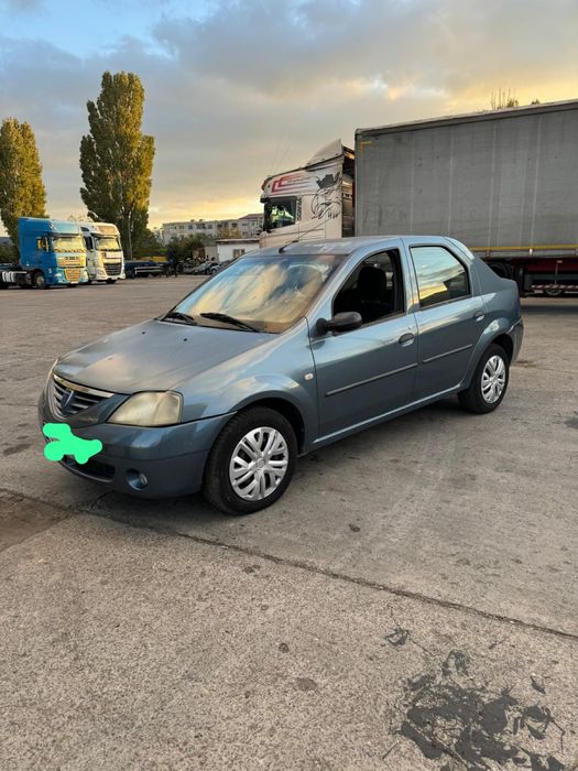 Dacia Logan.