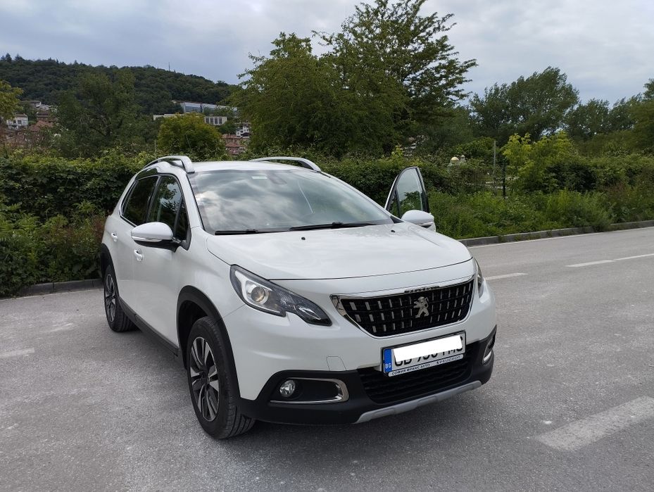 Peugeot 2008 ALLURE 1,2 бензин, PureTech