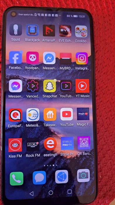 Huawei p 40 lite în stare buna .64 GB.