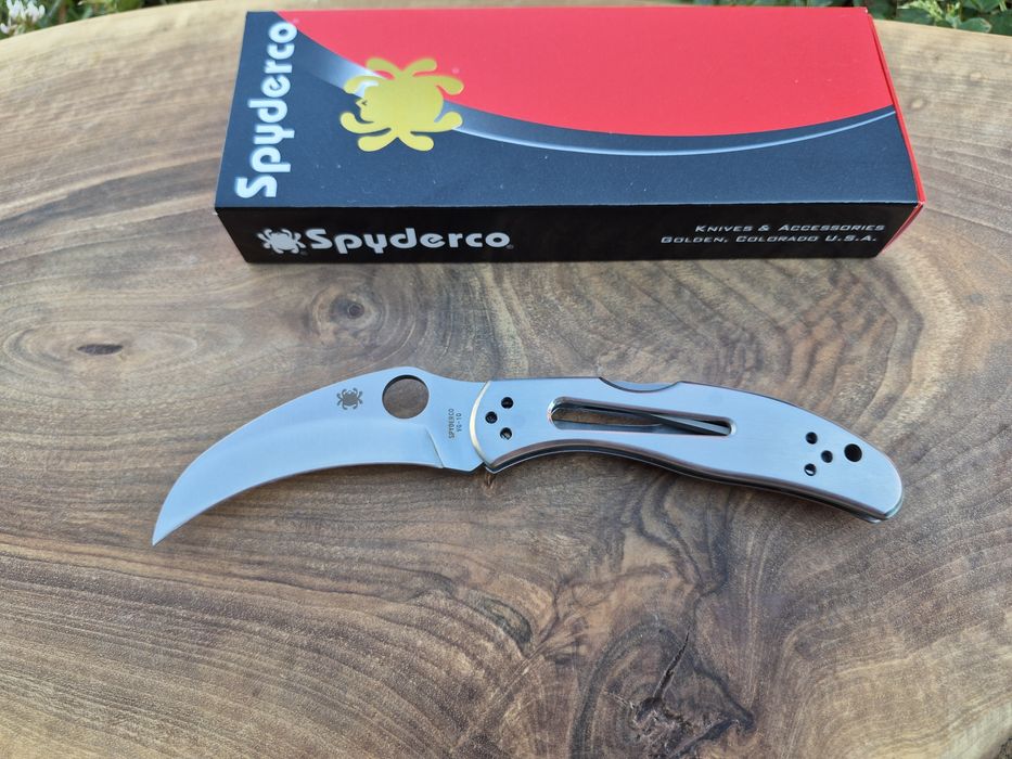 Сгъваем нож Spyderco Harpy C08 с метална дръжка