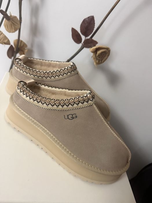 Ugg tazz bej/crem