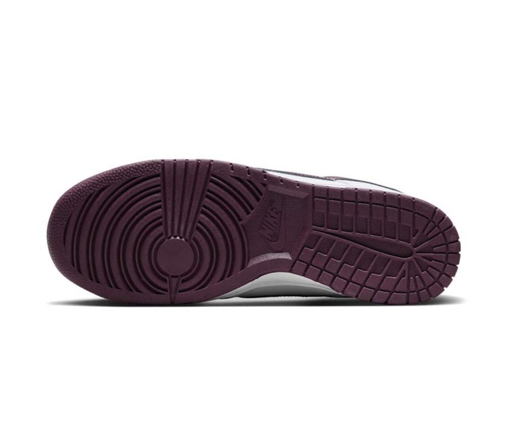Nike Dunk Low Retro ОРИГИНАЛНИ мъжкк маратонки 42,5/27см