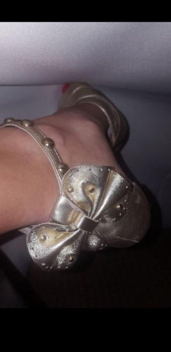 Sandale piele marimea35/36 -23 cm