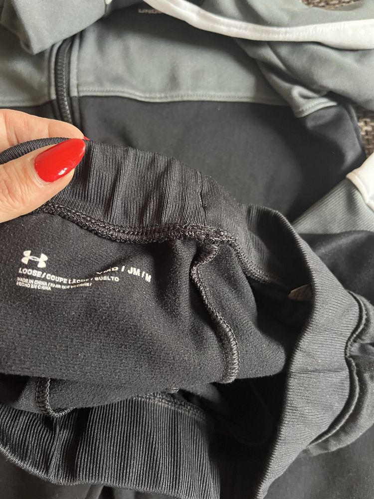 Спортен екип under armour