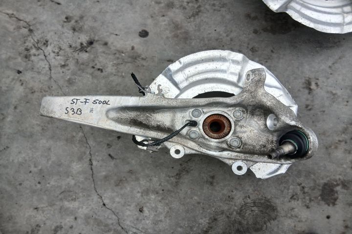 Fuzeta fata stanga BMW Seria 5 F11 [2009 - 2013] Touring wagon 530d x