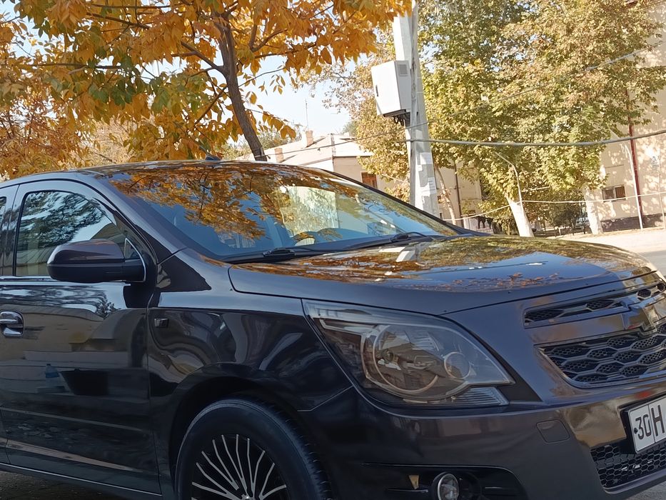 Mashinani xurmat qiladigan odamga beriladi