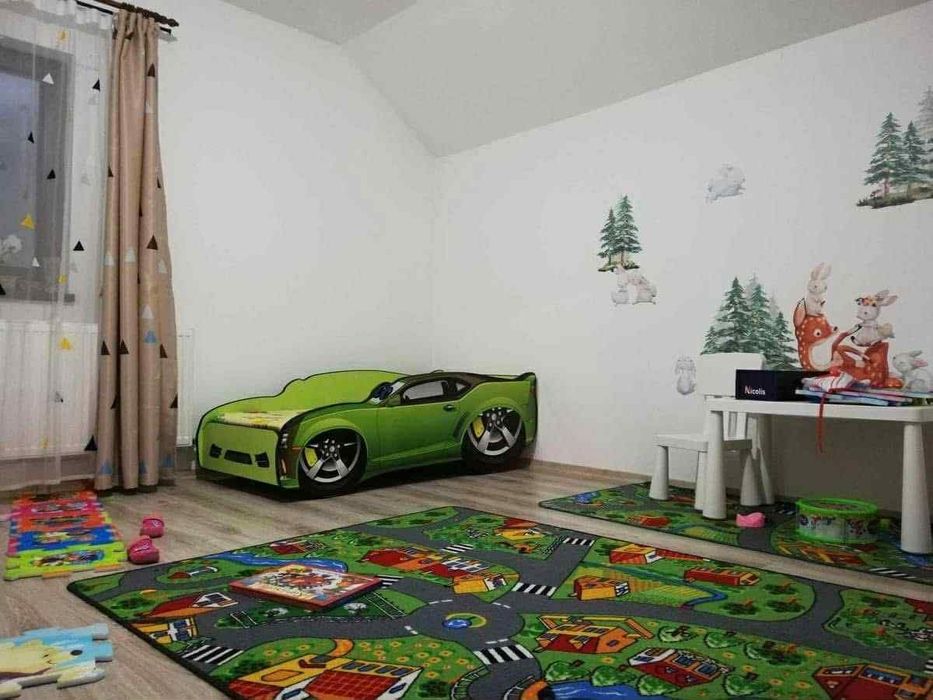 Pat masinuta pentru copii