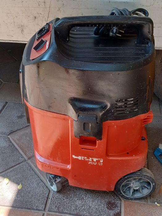 Aspirator industrial HILTI VCU 40 că nou