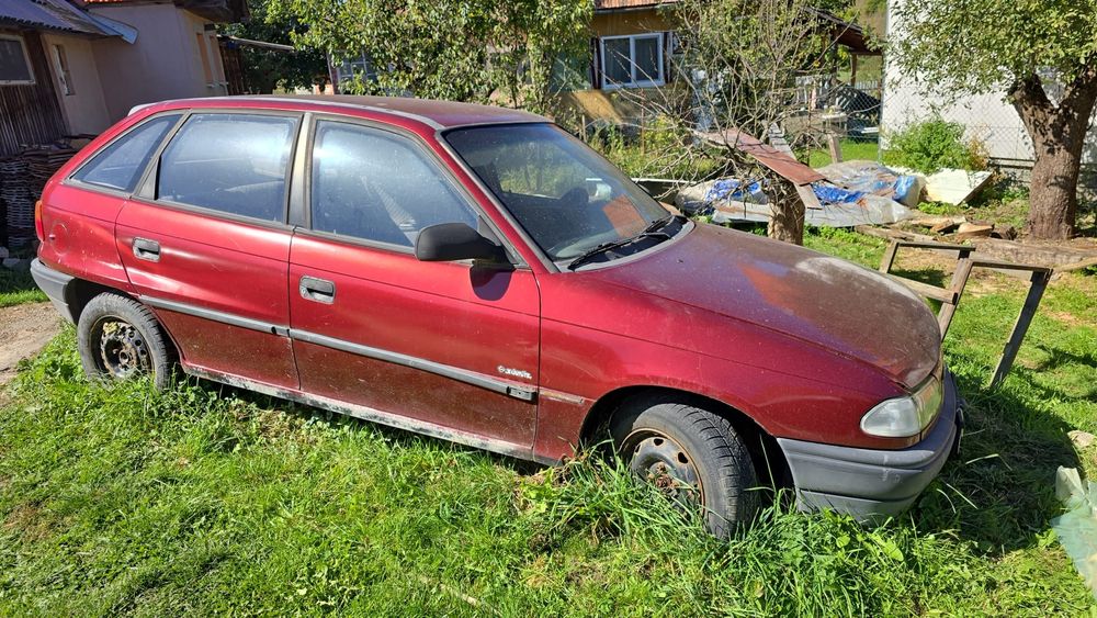 Vand Opel Astra pentru programul rabla