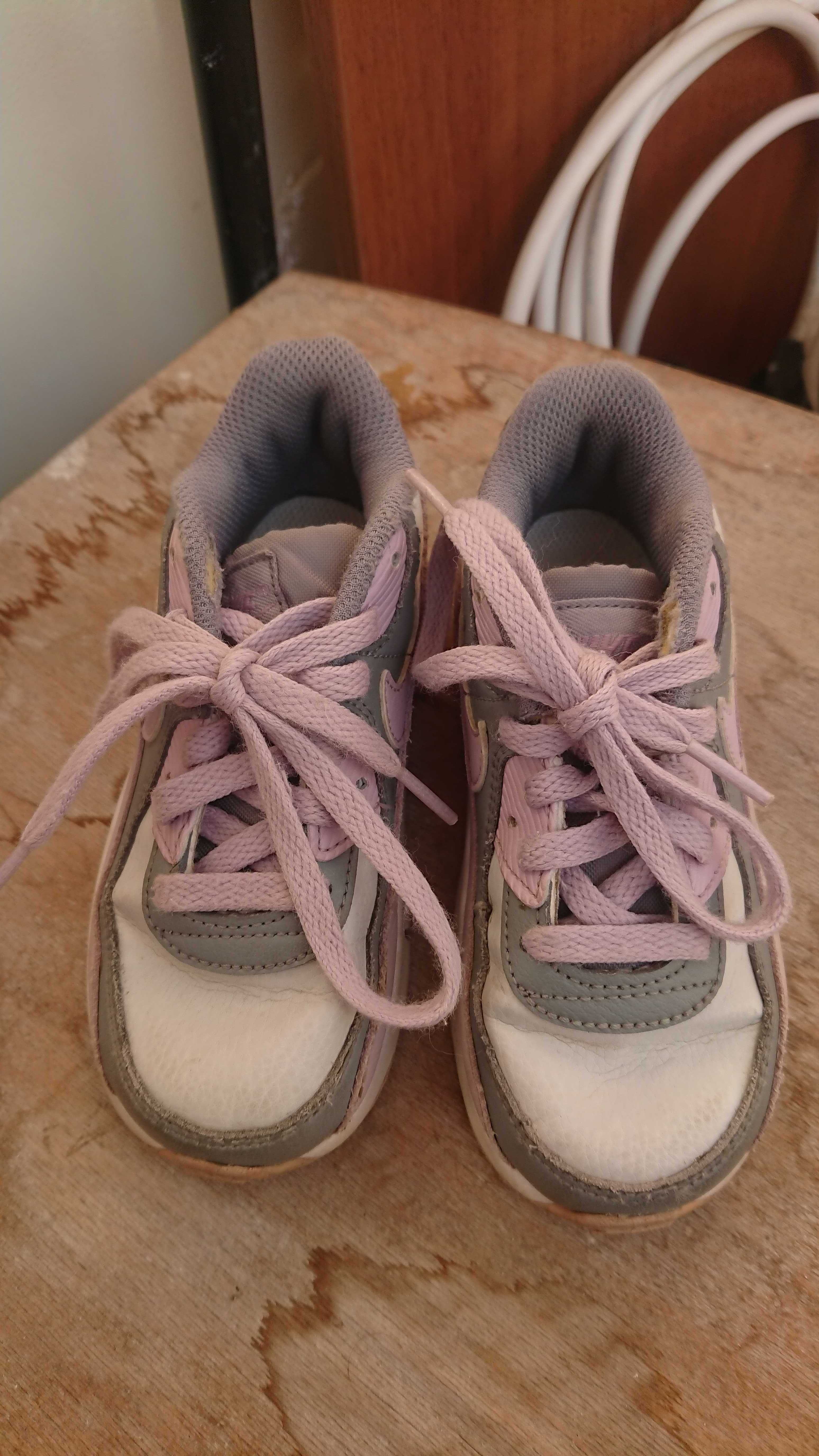 Детски маратонки Nike Air max за момиче