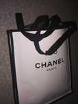 Chanel чанта. Нова